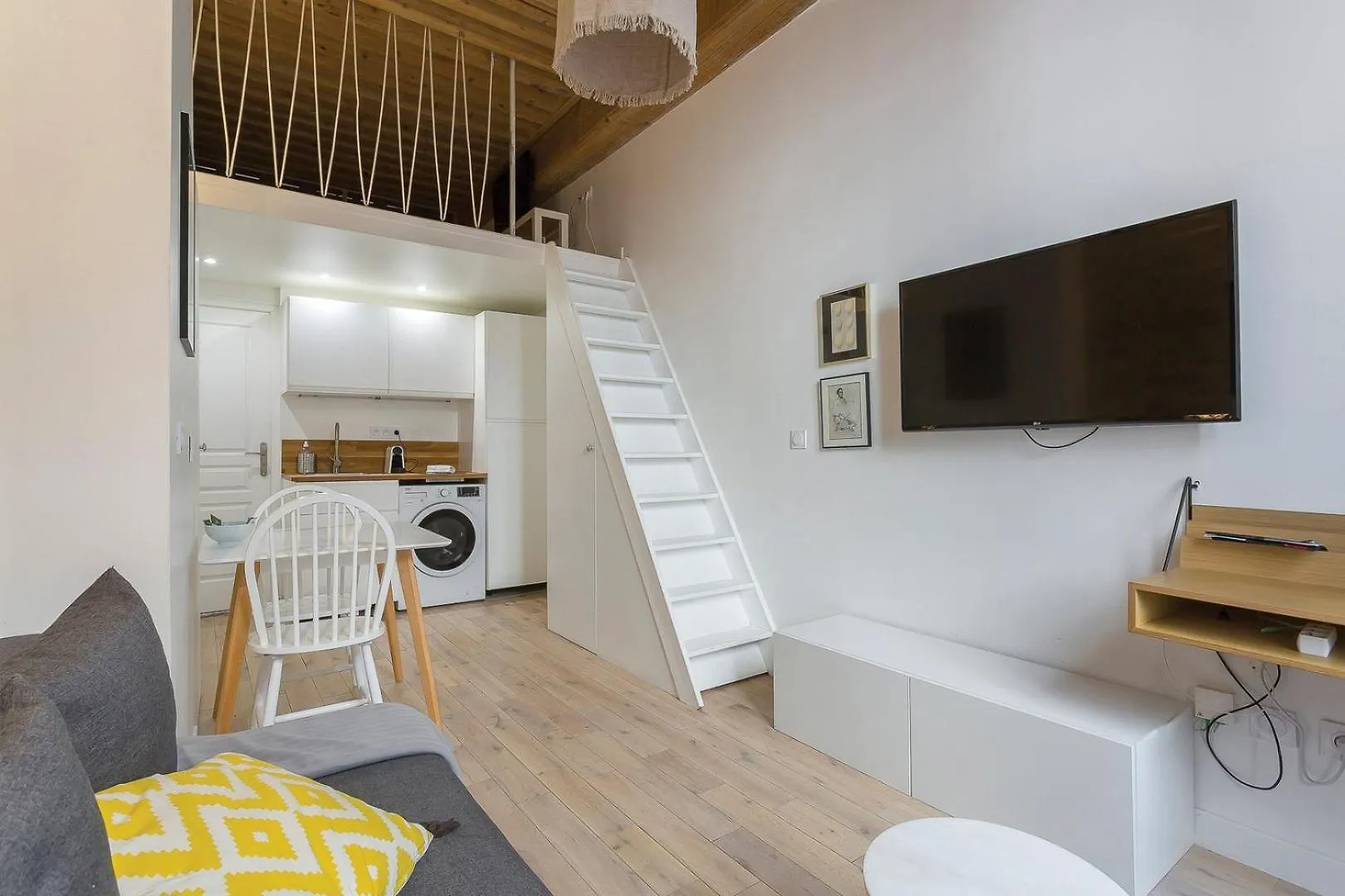 Apartment Hamac Suites - Studio Ainay 4 - Hyper Centre Lyon