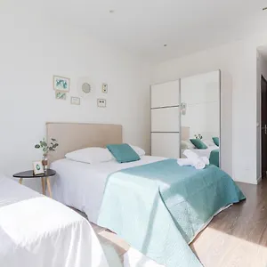 https://appartements-marseille-centre-terrasse.fr-provencehotel.com