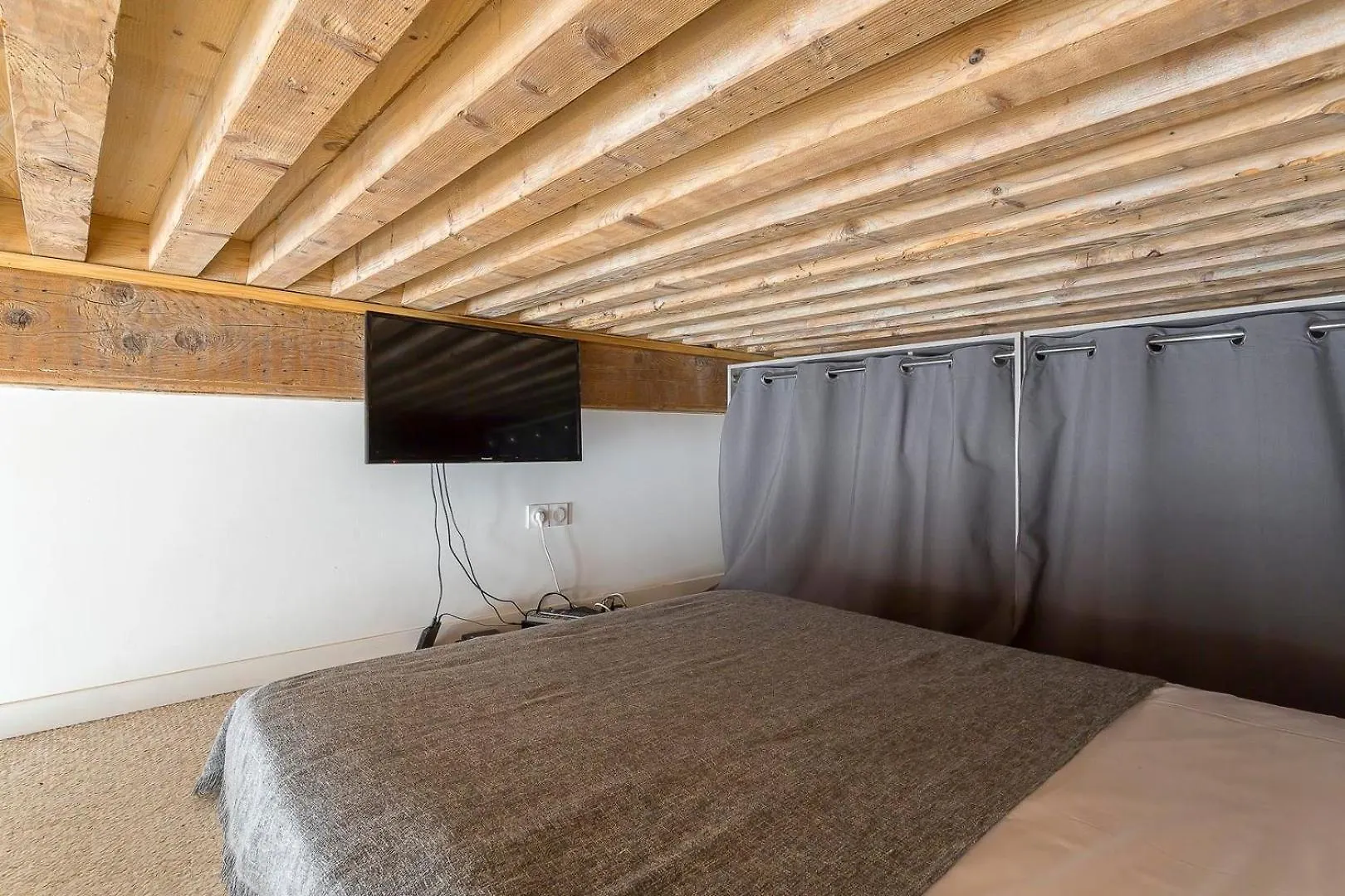 Hamac Suites - Studio Ainay 4 - Hyper Centre Lyon 0*,  France