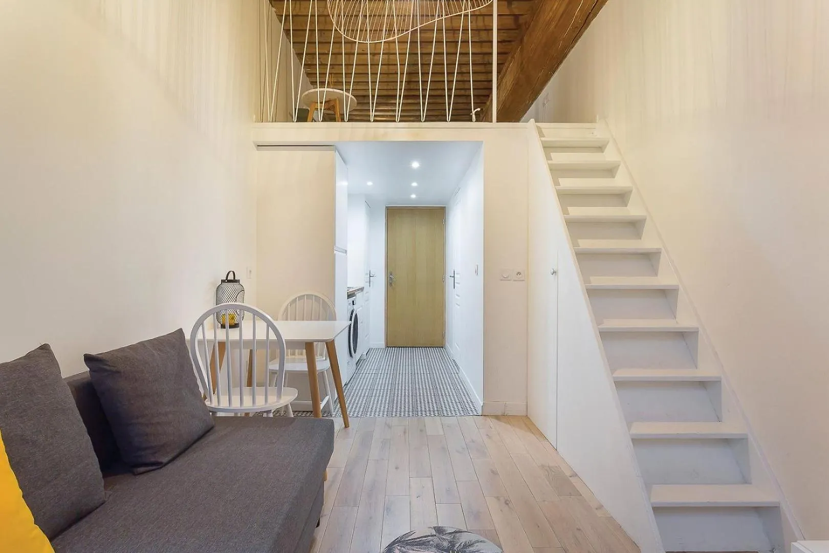 Hamac Suites - Studio Ainay 4 - Hyper Centre Lyon 0*,  Frankrike